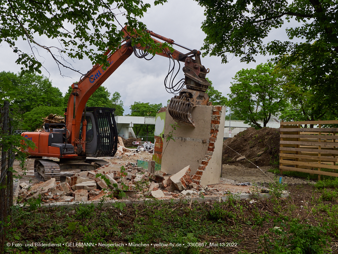 13.05.2022 - Baustelle am Haus für Kinder in Neuperlach